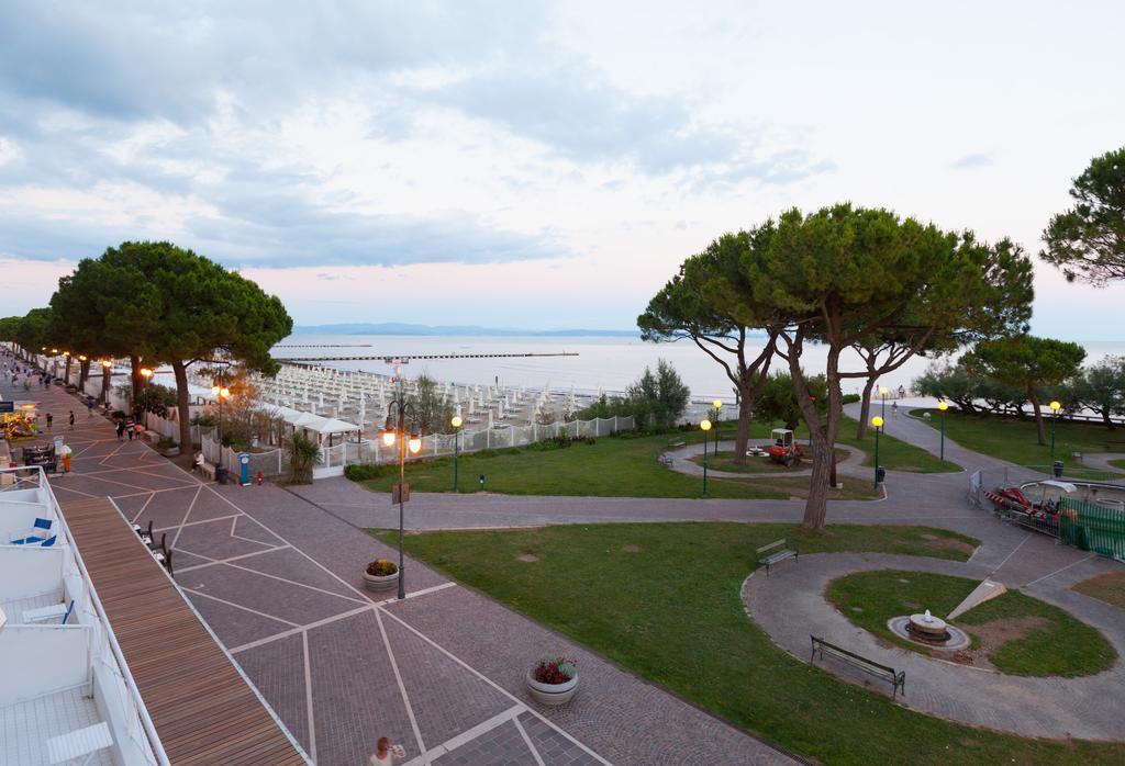 Albergo Alla Spiaggia Grado Exterior photo